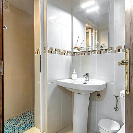 Apartment On Torviscas